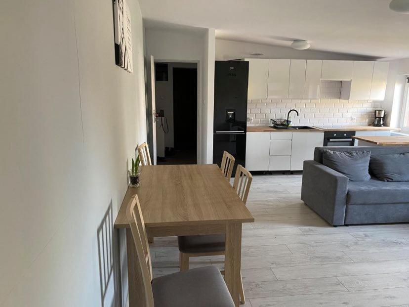 Apartament W Malowniczej Sosnowce Sosnówka المظهر الخارجي الصورة